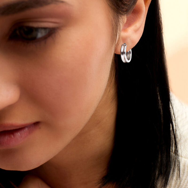 Italian Sterling Silver Jewelry Set: Three Pairs of Hoop Earrings. 1/2-5/8&quot; image number 1