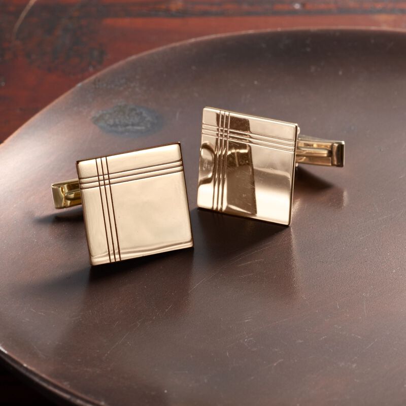 14kt Yellow Gold Personalized Square Cuff Links image number 1