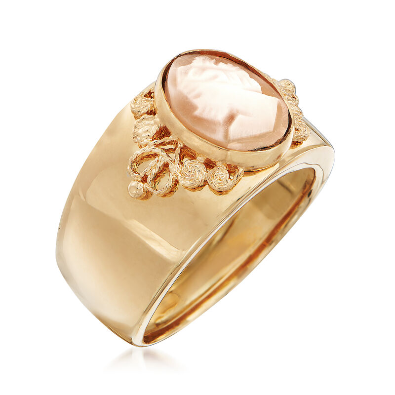 Italian Cameo Ring in 18kt Yellow Gold image number 2