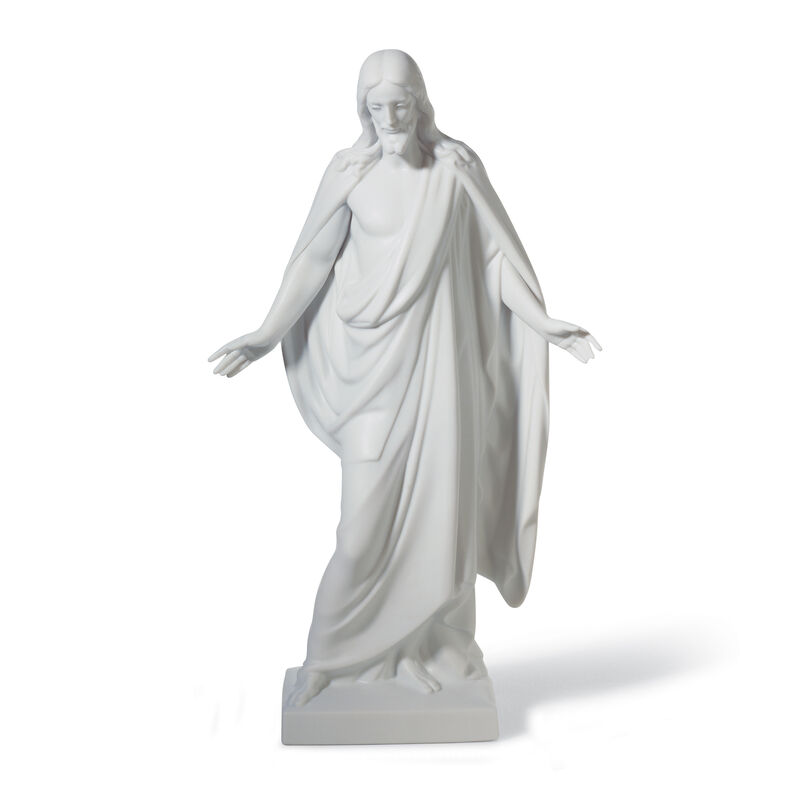 Lladro &quot;Christus&quot; Porcelain Figurine image number 0