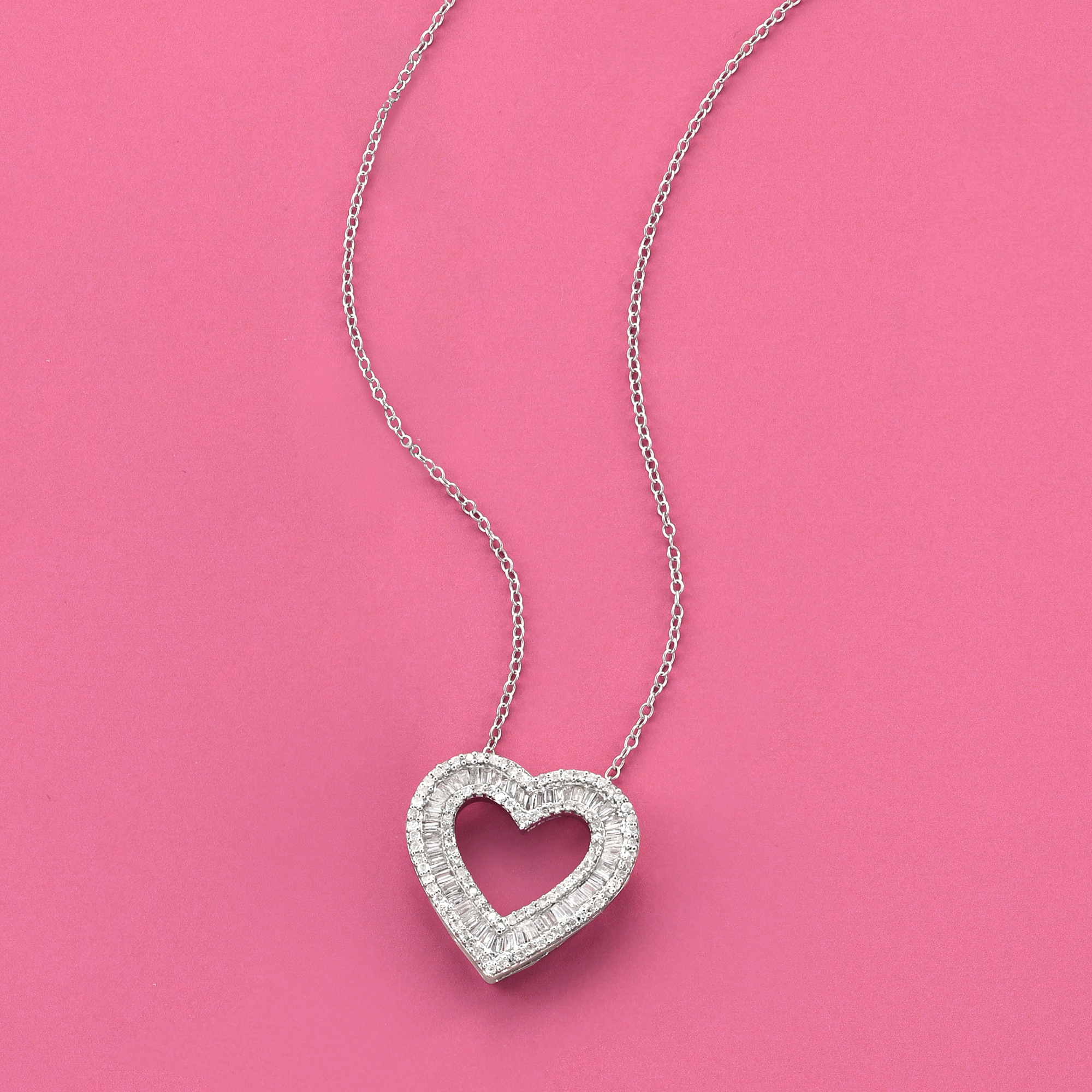 ネックレス・ペンダント Round Brilliant Heart Necklace #3811 3811 - NUMBERING