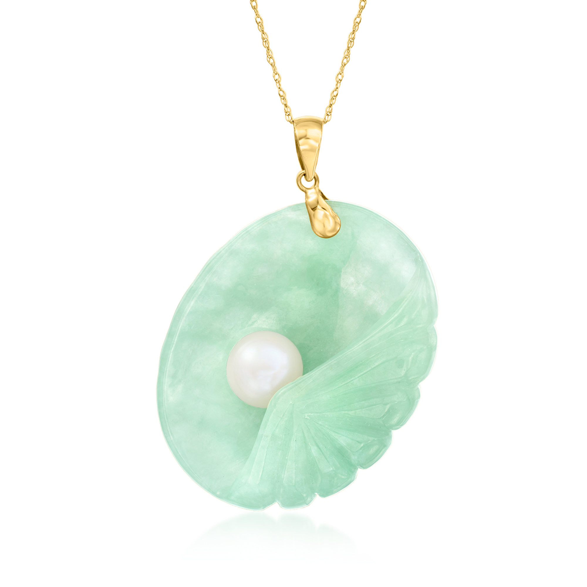 8mm Cultured Pearl and Jade Seashell Pendant Necklace in 14kt Yellow Gold