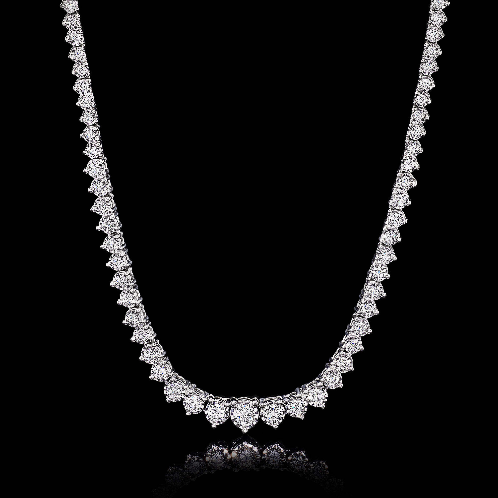 3.00 ct. t.w. Graduated Lab-Grown Diamond Tennis Necklace in