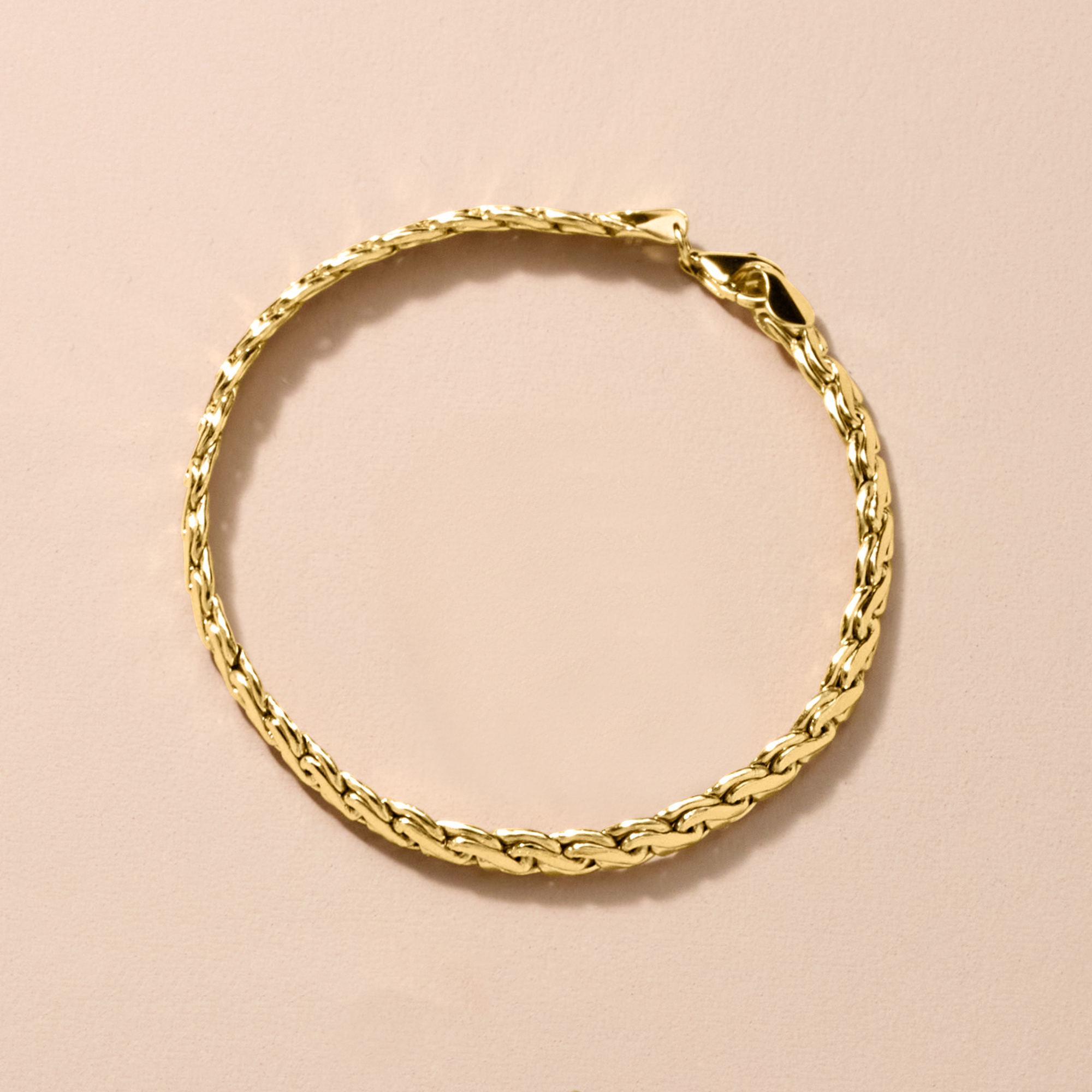 10kt Yellow Gold Curved-Link Bracelet | Ross Simons