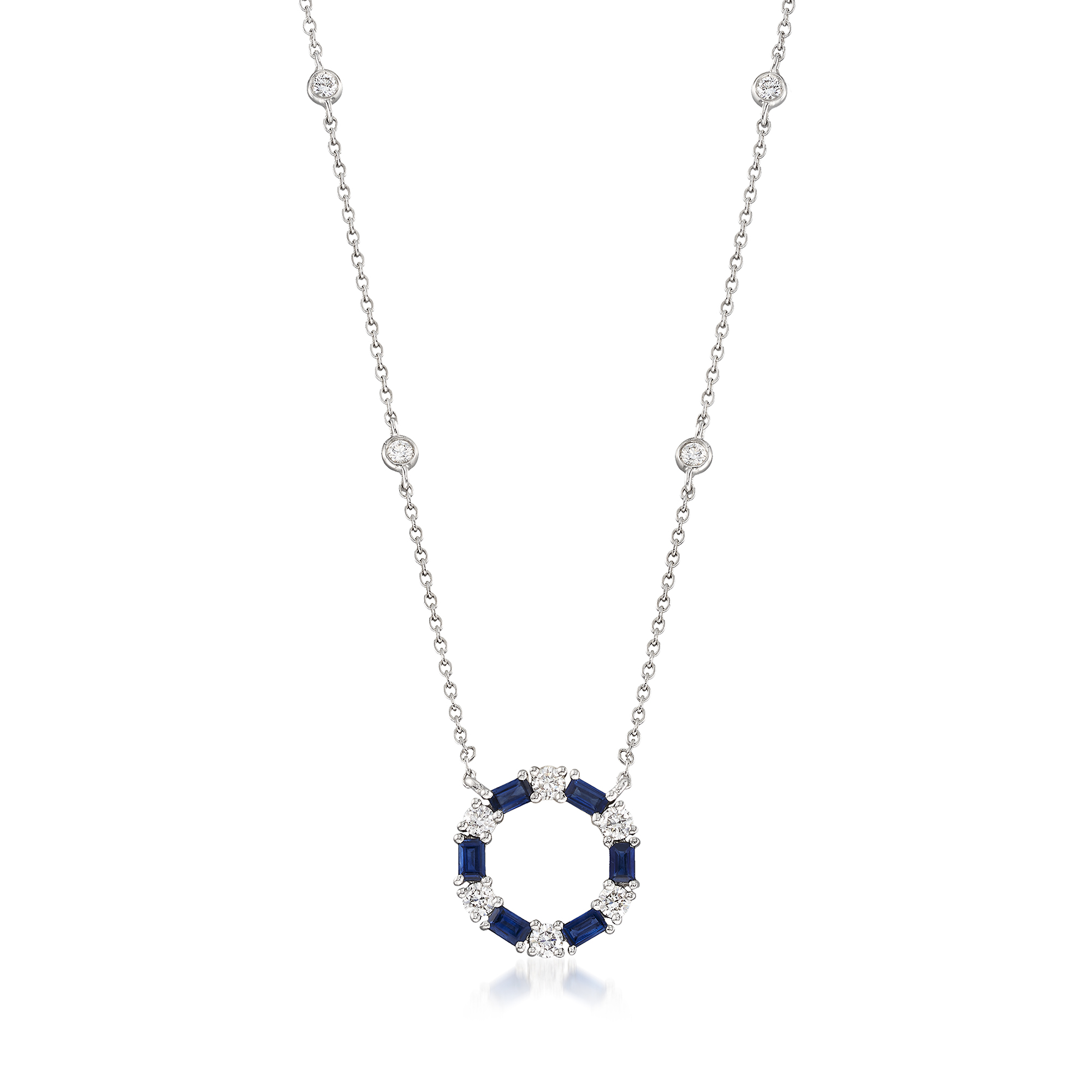 Diamond Circle Pendant Necklace 