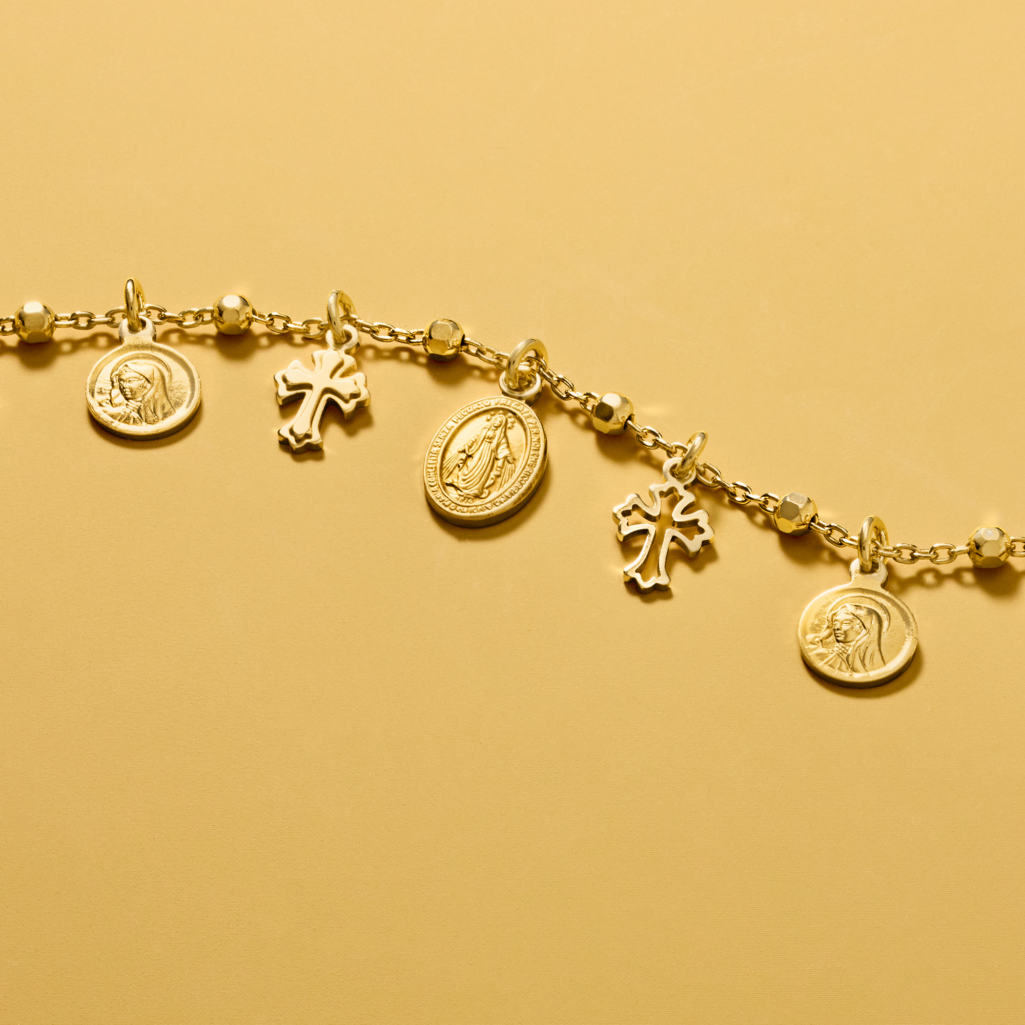 チャルリズブレスレット 943290_alt4.jpg