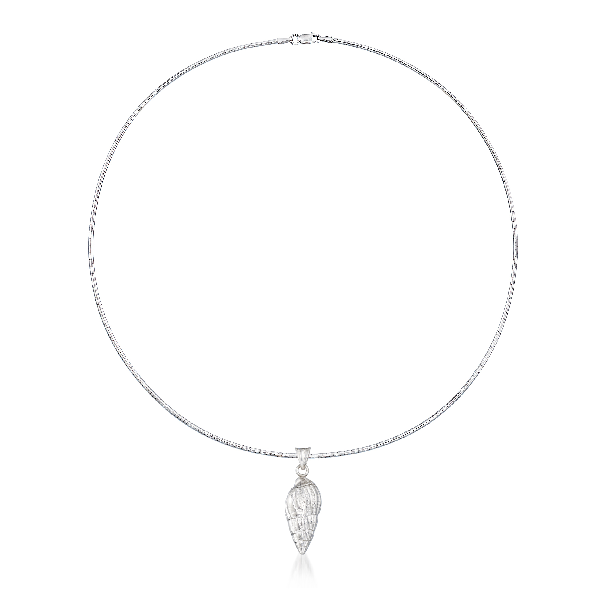 Italian Sterling Silver Seashell Pendant Necklace. 18